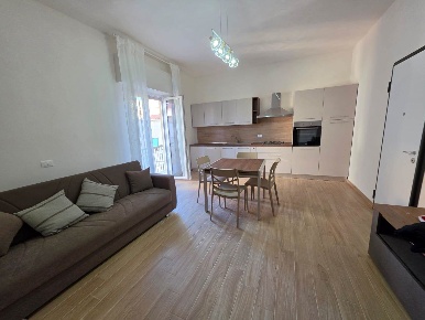 Foto Appartamento in Via Cavour, Marsala Centro Urbano di 100 m² in affitto