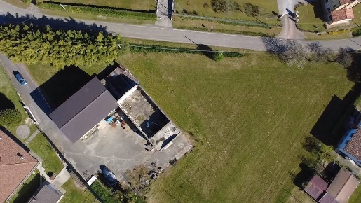Foto Magazzino a Azzano Decimo di 450 m² in vendita