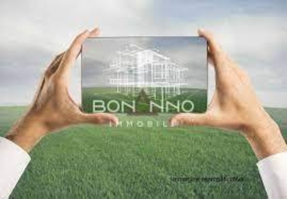 Foto Terreno agricolo in Via Kennedy, Altivole di 12800 m² in vendita