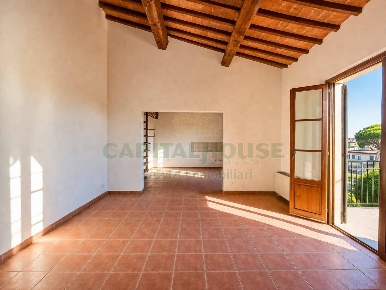 Foto Appartamento in VIA CAVOUR, Certaldo Centro di 120 m² con 5 locali
