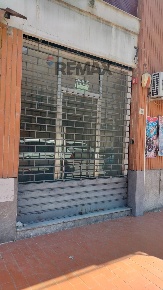 Foto Negozio in via Santuario di Cruillas 25, Palermo Cruillas di 46 m²