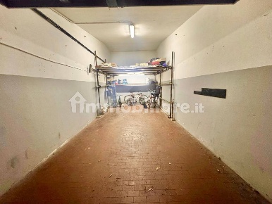 Foto Posti auto a Milano di 23 m² con 1 locali in affitto