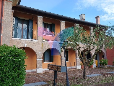 Foto Appartamento in via ronchi, Maserada sul Piave Centro di 65 m²
