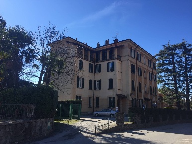 Foto Appartamento in via Oltolina 13, Asso Centro di 168 m² con 5 locali