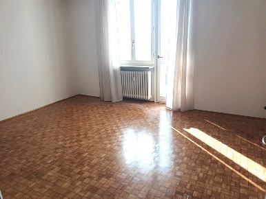 Foto Appartamento a Mondovì Piazza di 160 m² con 7 locali in vendita