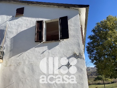 Foto Rustico a Sarsina di 241 m² con 3 locali in vendita
