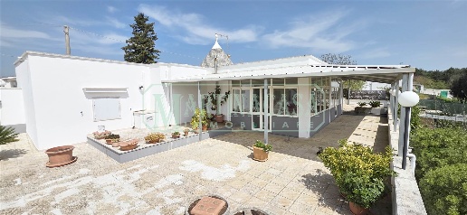 Foto Appartamento in CONTRADA CUPINA, Martina Franca di 150 m² con 4 locali