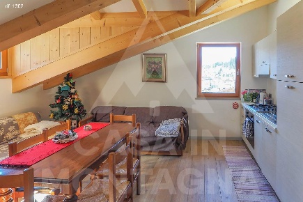 Foto Appartamento in Piazza Cioch, Soraga di Fassa di 95 m² con 4 locali