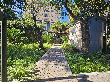 Foto Villa a schiera in Via San Pietro, Nocera Superiore Centro di 150 m²