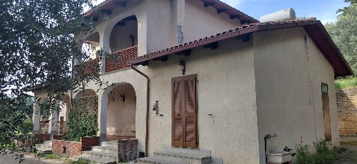 Foto Villa unifamiliare a Manciano Montemerano di 200 m² con 8 locali