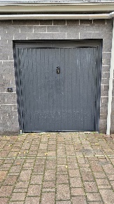 Foto Garage in Via Costanzo varoli  43, Modena Villaggio Zeta di 12 m²