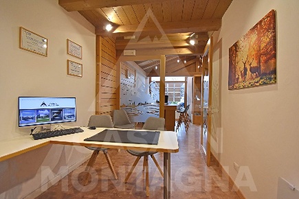Foto Ufficio a Cavalese Centro di 40 m² con 1 locali in affitto
