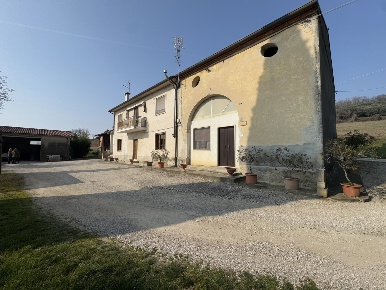 Foto Casa indipendente in Via COSTA 13, Sossano Centro di 276 m² in vendita