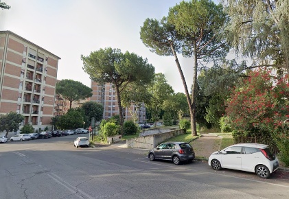 Foto Box in Via Stazzema 28, Roma Nuovo Salario di 27 m² con 1 locali