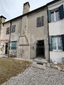 Foto Casa indipendente in Via CRESPINO Via Passodoppio 36, Crespino