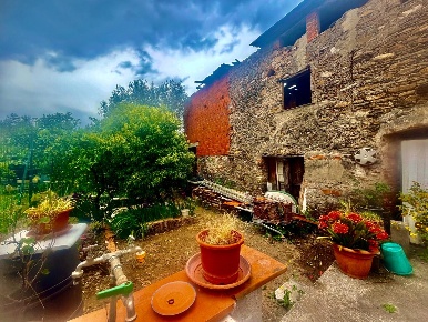 Foto Casa indipendente a Massa Bergiola - Lavacchio di 70 m² con 3 locali