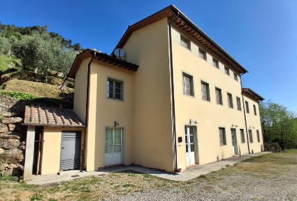 Foto Rustico a Capannori Pieve di Compito - Sant'Andrea di Compito