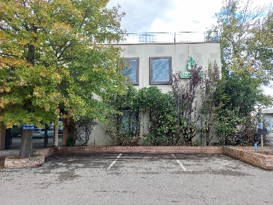 Foto Capannone industriale Medicina Medicina Buda di 2050 m² con 9 locali