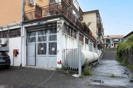 Foto Locale commerciale in VIA ETNEA 388, Tremestieri Etneo Centro