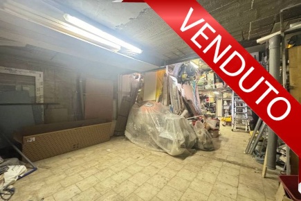 Foto Magazzino in Via Delle Camelie 15, Cologno Monzese di 70 m² in vendita