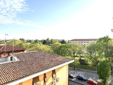 Foto Appartamento in Viale Luzzatti, Treviso Viale Luzzatti di 100 m²