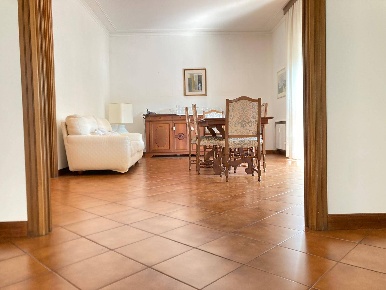 Foto Appartamento in VIALE PIAVE, Mantova Valletta Paiolo di 135 m²