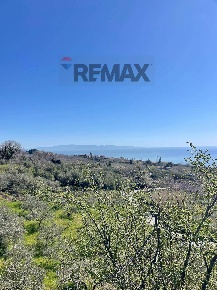 Foto Rustico in Via Tuzzonello, Sant'Alfio di 36 m² con 1 locali in vendita