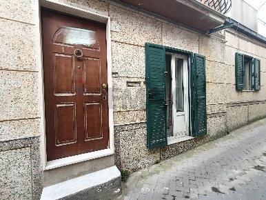 Foto Casa indipendente in Via San Pietro 170, Enna Centro di 195 m²