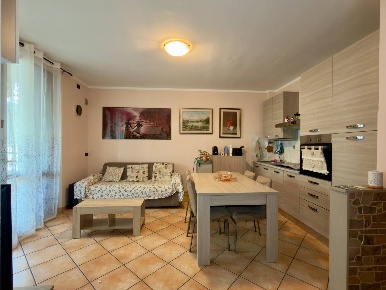 Foto Appartamento in Via Ippocrate 5, Nova Milanese di 51 m² con 2 locali