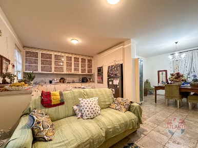 Foto Villa unifamiliare in Via Vittorio Emanuele II, Strevi di 312 m²