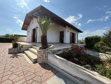Foto Villa unifamiliare in VIA STRADONE DELLA VALLE SNC, Terracina di 70 m²