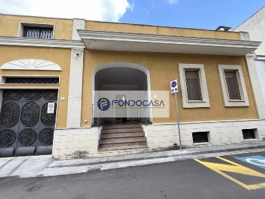 Foto Villa unifamiliare in Via Alessandro Manzoni 5, Parabita Centro