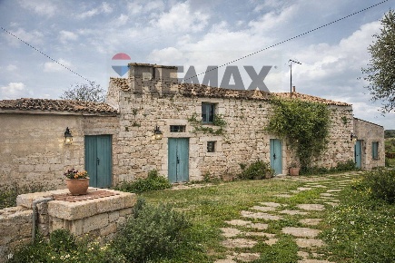 Foto Rustico in C.le Scardacucco sn, Modica Modica Sorda di 140 m²