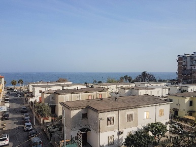 Foto Appartamento in via Dei Crociati 7, Catanzaro Catanzaro Lido di 110 m²