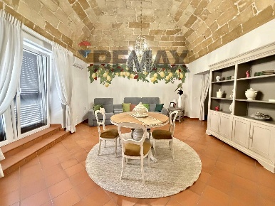 Foto Casa indipendente in Via Ruggero Settimo 22, Terrasini Centro