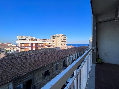Foto Appartamento in Via Nazario Sauro 9, Catanzaro Catanzaro Lido