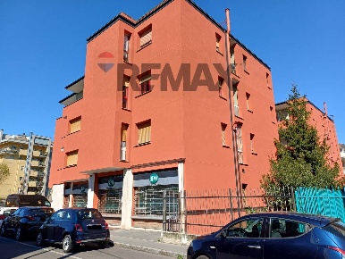 Foto Appartamento a Settimo Milanese Centro di 96 m² con 3 locali