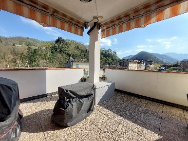 Foto Appartamento in via Quadalto 57, Palazzuolo sul Senio Centro di 83 m²