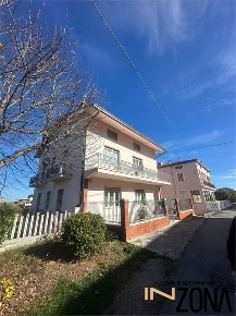 Foto Appartamento in via don minzoni 5, Tornareccio Centro di 118 m²