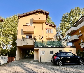 Foto Appartamento in UDINE VIA MONTE SAN MICHELE, Udine Vat - Paderno