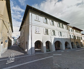 Foto Appartamento a Cascina Centro di 131 m² con 4 locali in vendita