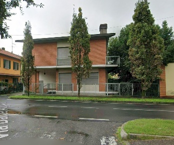 Foto Appartamento a Siziano Centro di 174 m² con 5 locali in vendita