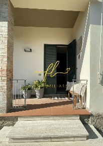 Foto Appartamento a Pomarance Centro di 127 m² con 5 locali in vendita