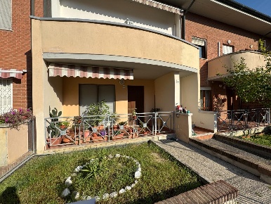 Foto Appartamento a Livorno Sorgenti di 104 m² con 4 locali in vendita
