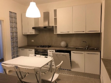 Foto Appartamento a Pisa San Francesco di 10 m² con 7 locali in affitto