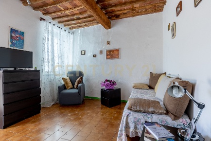Foto Casa indipendente in Via per Corte Sandorini 619, Lucca Nave di 150 m²