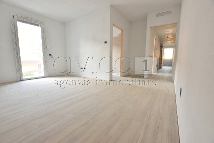 Foto Appartamento in Via Amulio Vestali 1, Curtarolo di 160 m² con 6 locali