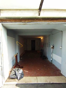 Foto Posti auto in Via Jacopo Cantelli, Modena Musicisti di 15 m²