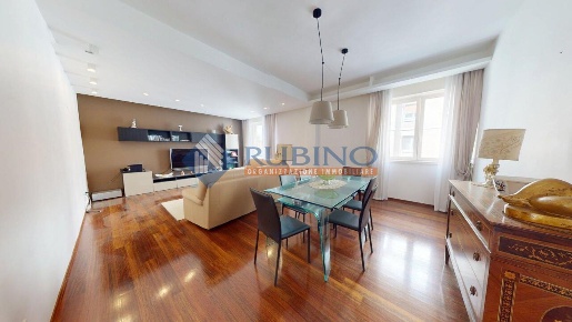 Foto Appartamento in Via Quintino Sella 36, Bari Murat di 123 m² in vendita