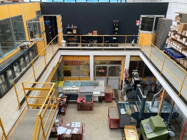 Foto Capannone industriale in Via Giuseppe Di Vittorio 18, di 300 m²